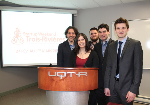 Le comité organisateur de la première édition du Startup Weekend est composé d’ Étienne St-Jean, Stéphanie Blais, Pierre Potvin, David Brouillette et Andrew D'Amours.