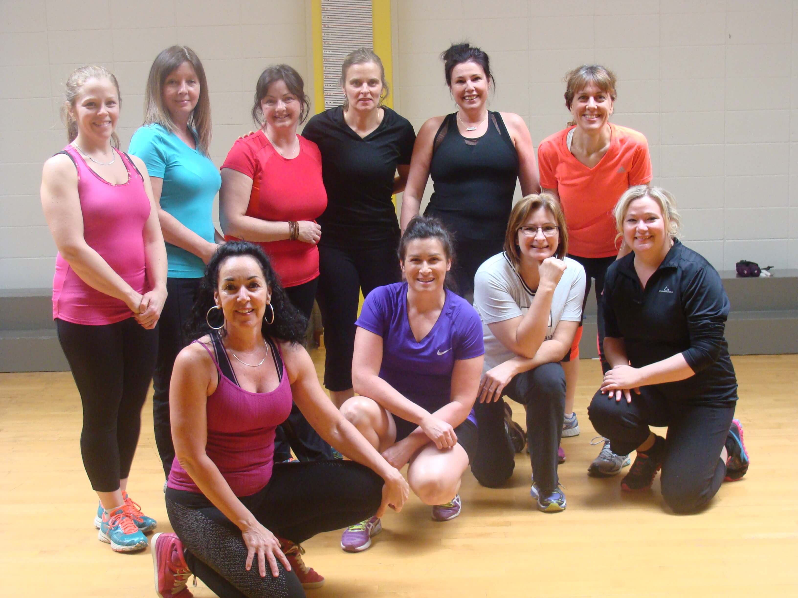 Nathalie Guilbert, instructrice, Johanne Julien, Suzanne Jacob, Isabelle Rouleau 2e : Martine Comtois-Parr, Danielle Boudreau, Catherine Gélinas, Marie Mihelich, Sonia Tessier, Julie Nadeau. Absente : Danielle Nobert.