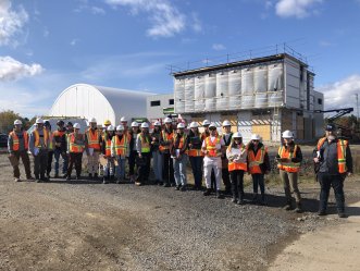 Visite du chantier du nouveau HUB d'Innofibre par Architecture